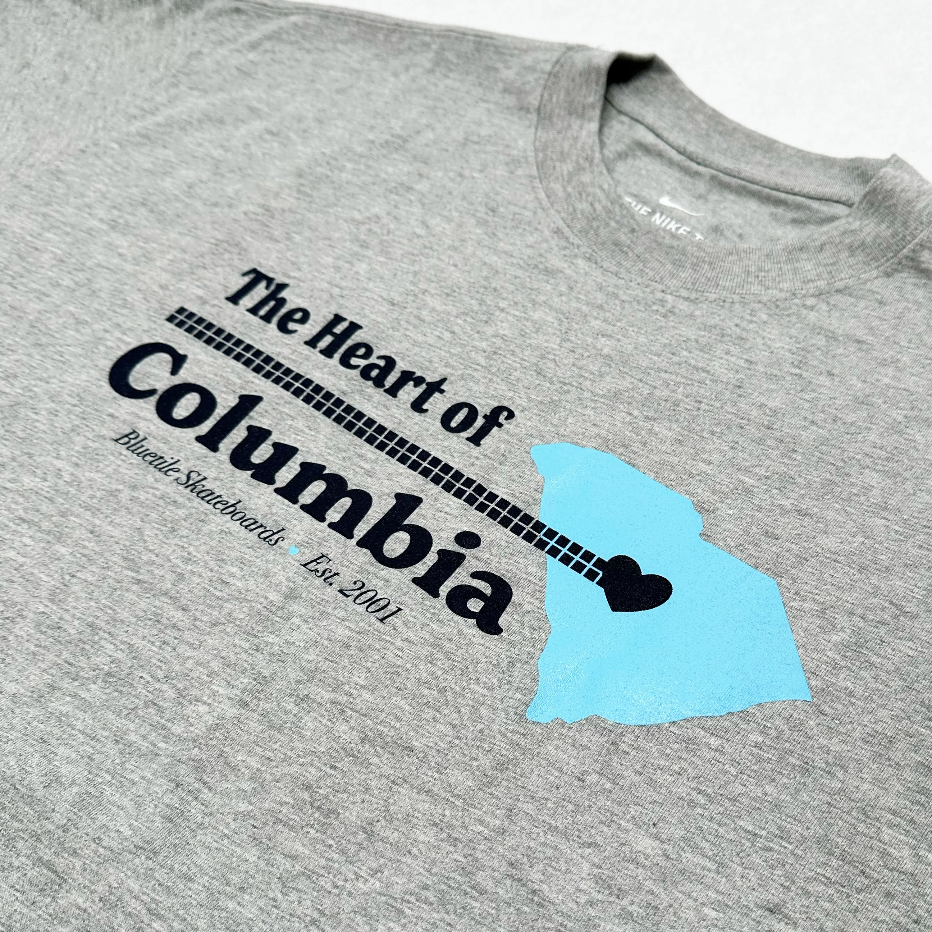 BLUETILE HEART OF COLUMBIA TEE ASH