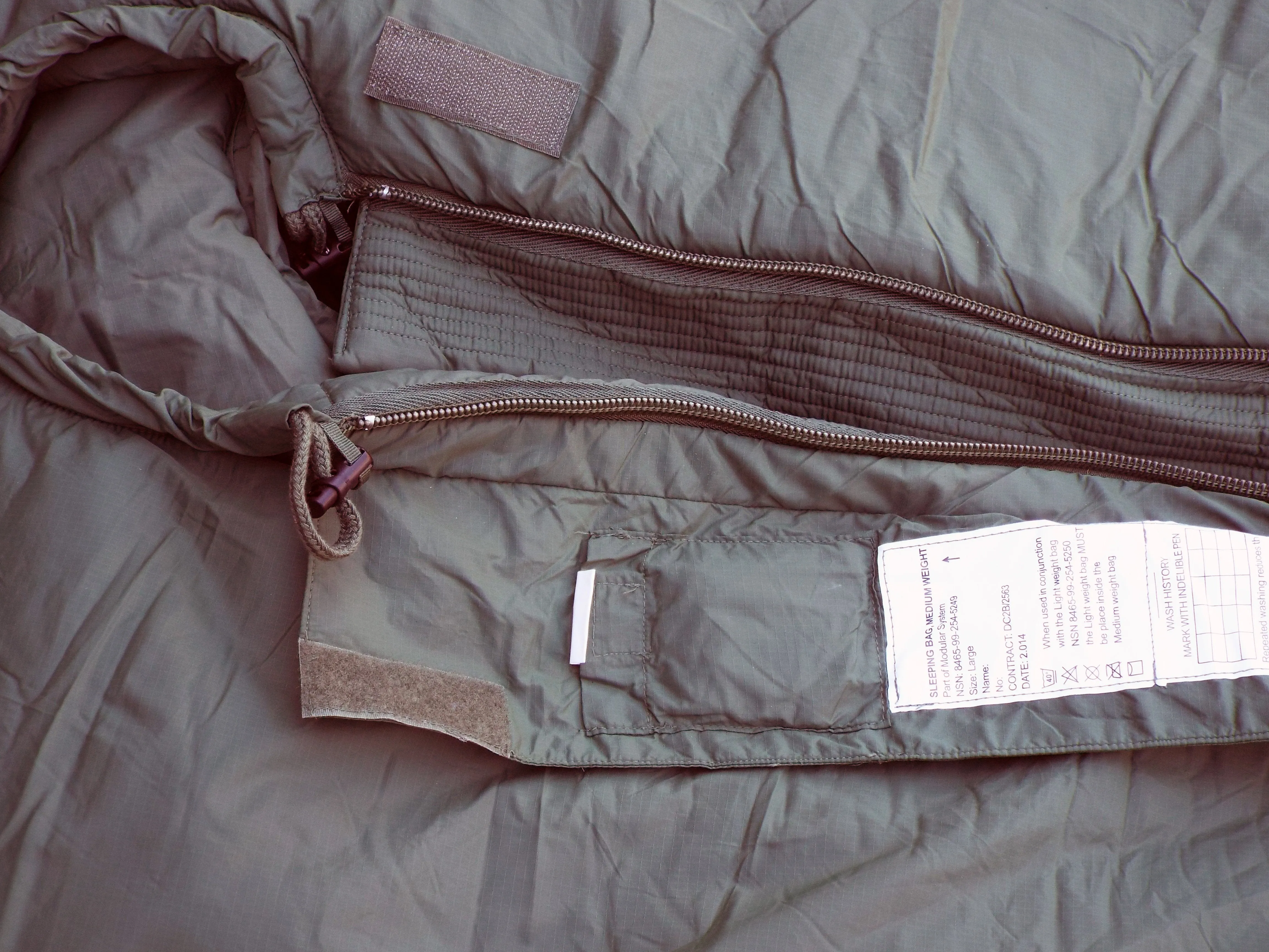 COMBO - British Military Four Season/Arctic modular (light and medium weight) sleeping bags system - current issue - with liner and string carry sack